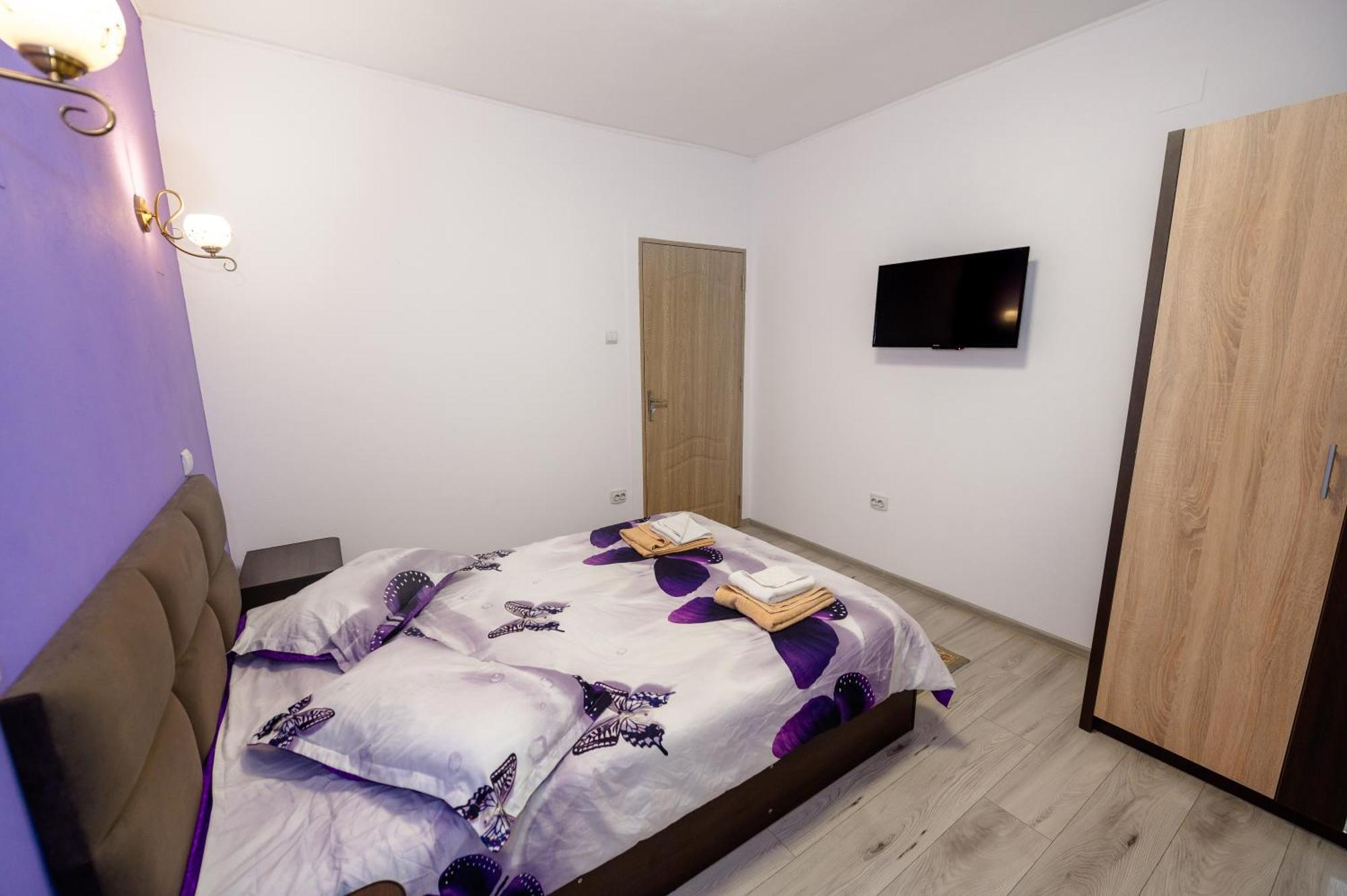 Casa Alex Calimanesti Hotell Eksteriør bilde