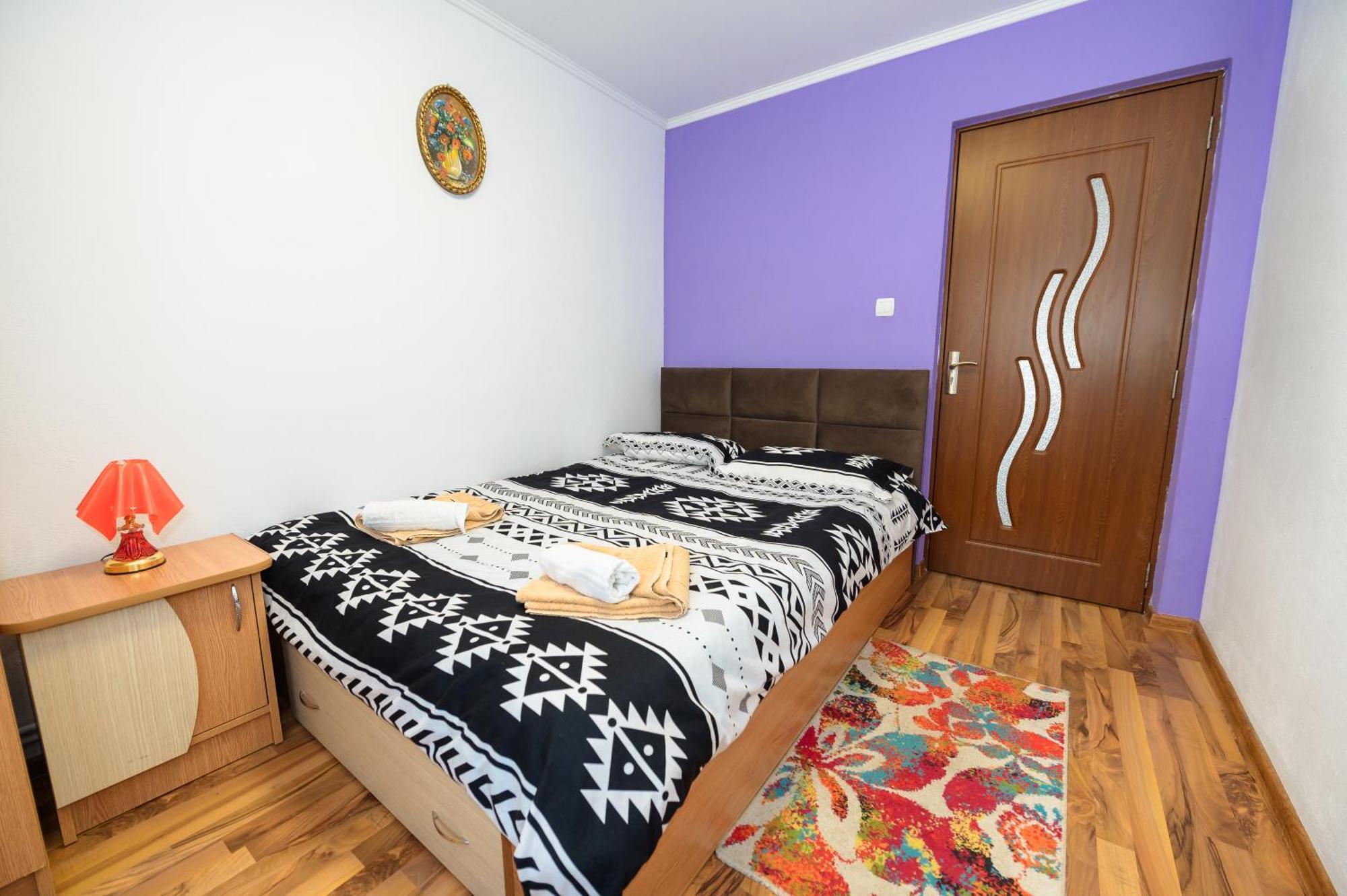 Casa Alex Calimanesti Hotell Eksteriør bilde